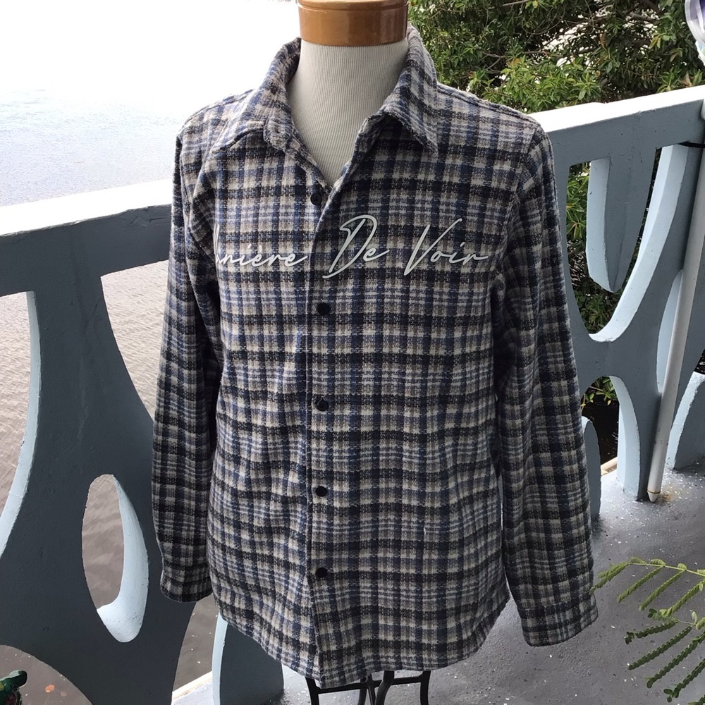 Maniere De Voir Plaid Whipstitch Button-Front Shirt Jacket in Navy & Cream